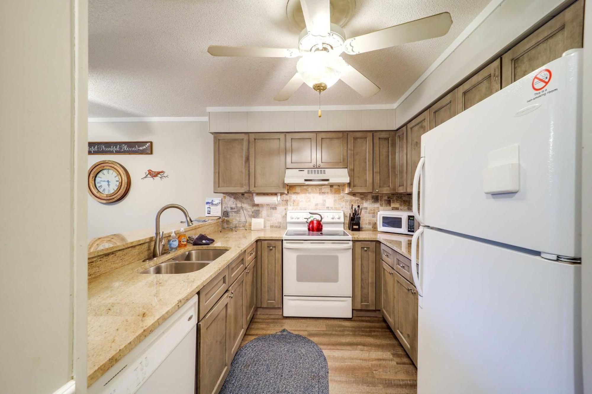 Beech Mountain Condo Near Hiking, Golf And Skiing! Екстер'єр фото